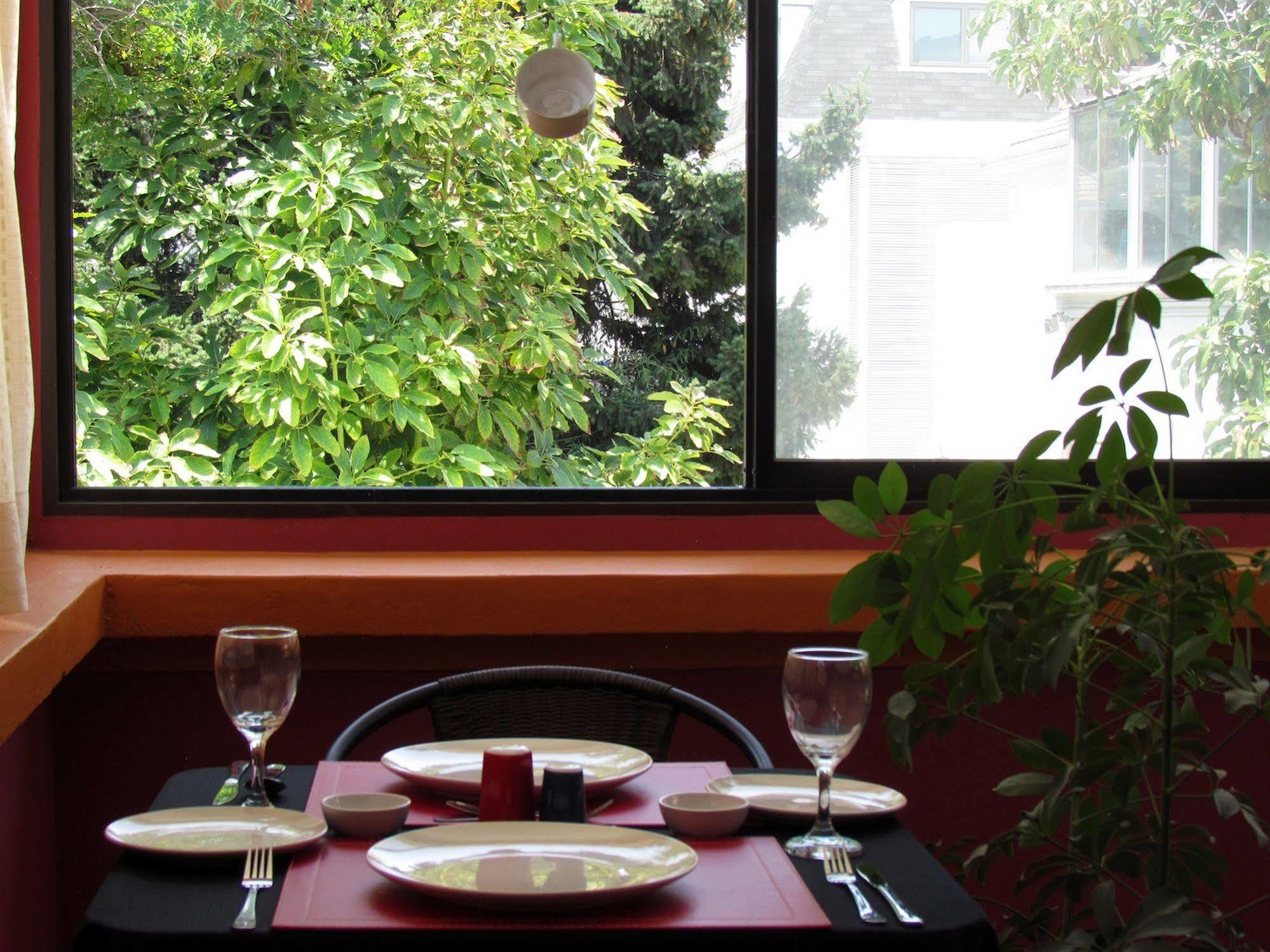 Intiwasi Hotel Santiago Eksteriør bilde