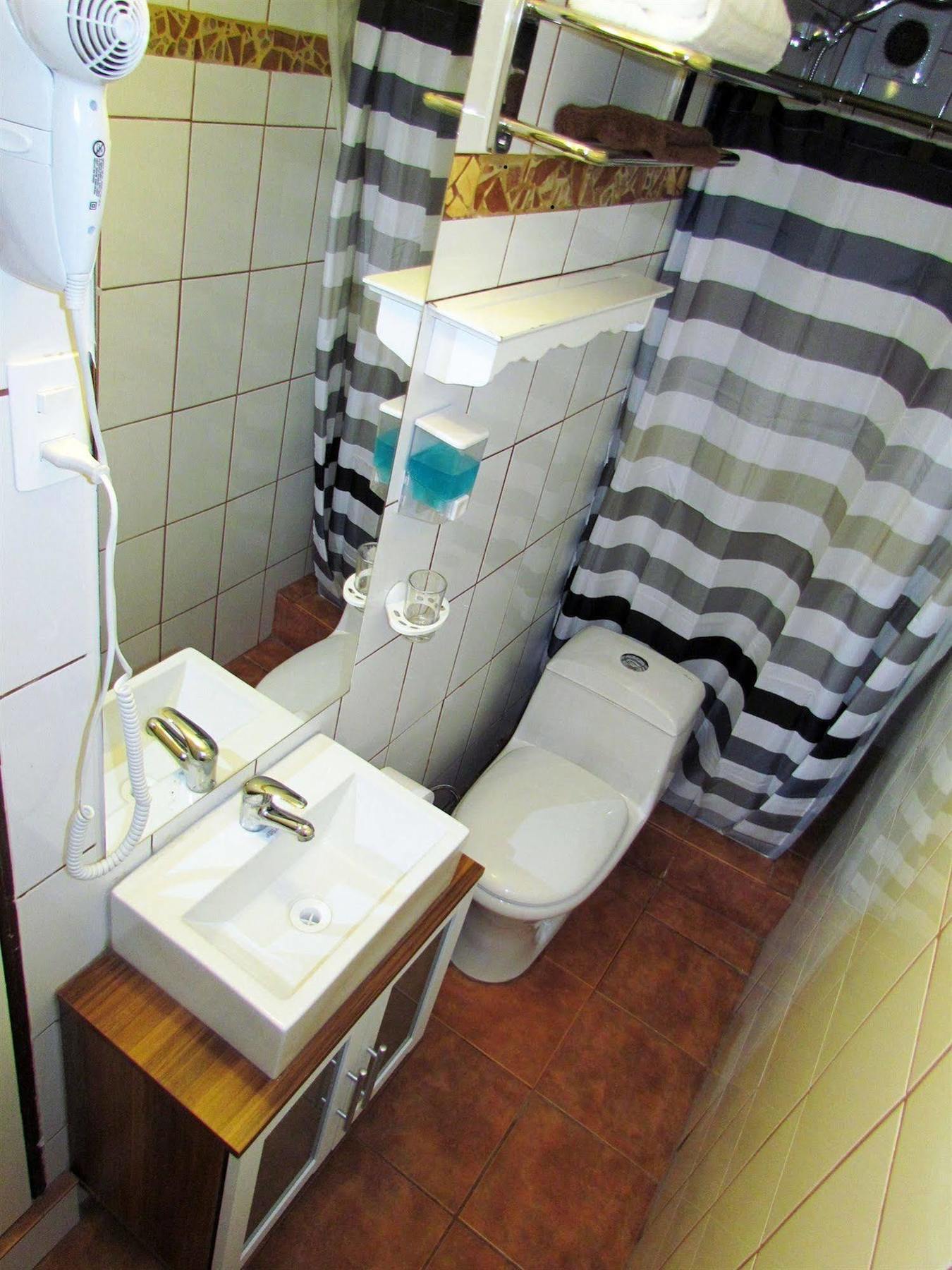 Intiwasi Hotel Santiago Eksteriør bilde